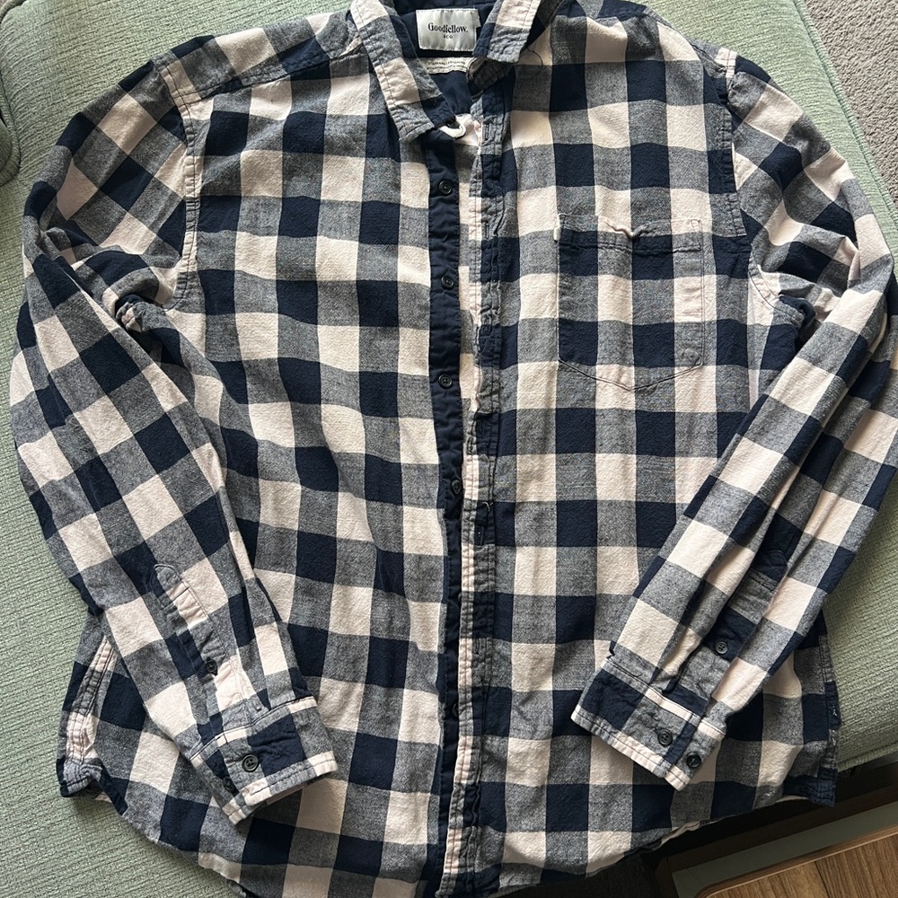 Goodfellow Gingham White Navy Blue XL Men’s Button Up Long Sleeve Shirt Top